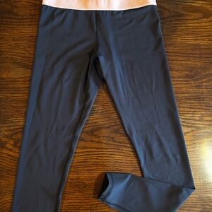 ZYIA Leggings in Navy and Light Pink
